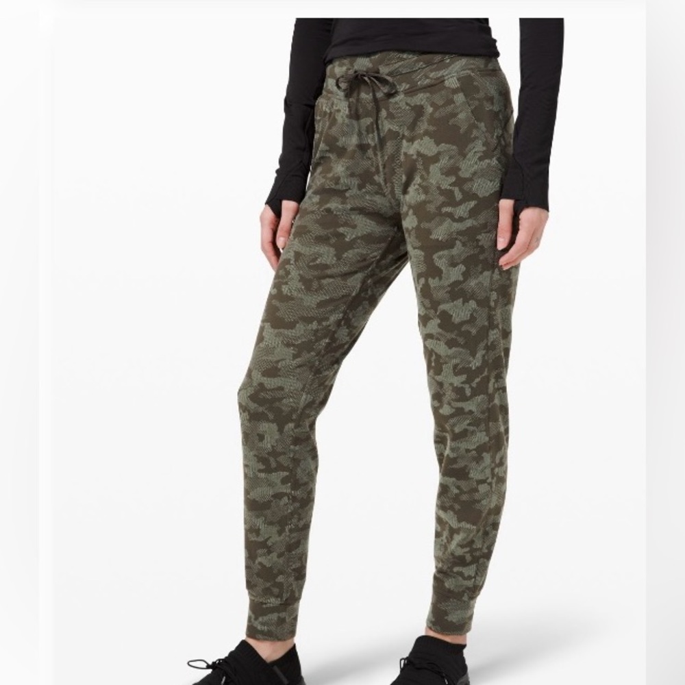 lululemon ready to rulu jogger